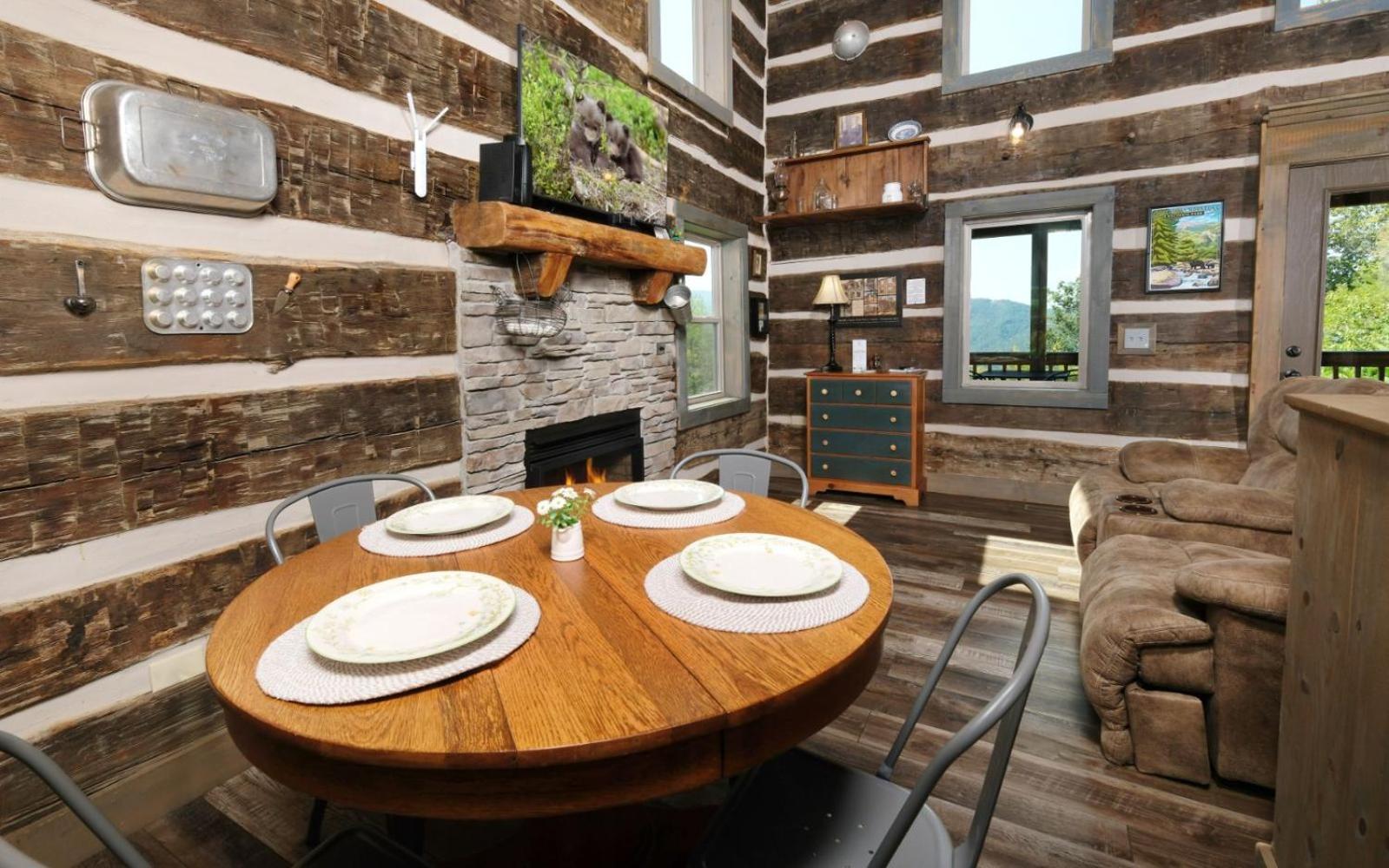 Sheriffs Cabin ガトリンバーグ エクステリア 写真